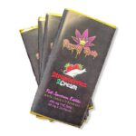 Royalty Rosin Full Spectrum Chocolate Bars – 480mg – Strawberries & Cream